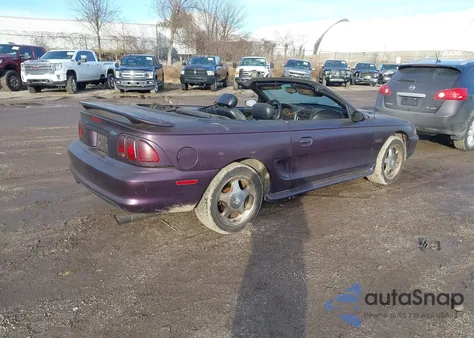 1996 Ford Mustang Gt z USA, uszkodzony, nr VIN 1FALP45X3TF164016